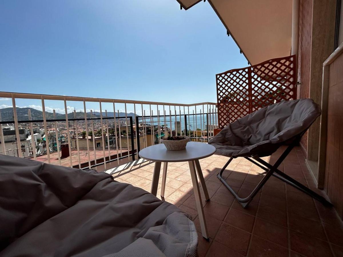 A Casa Di Roberta Apartment Salerno Exterior photo