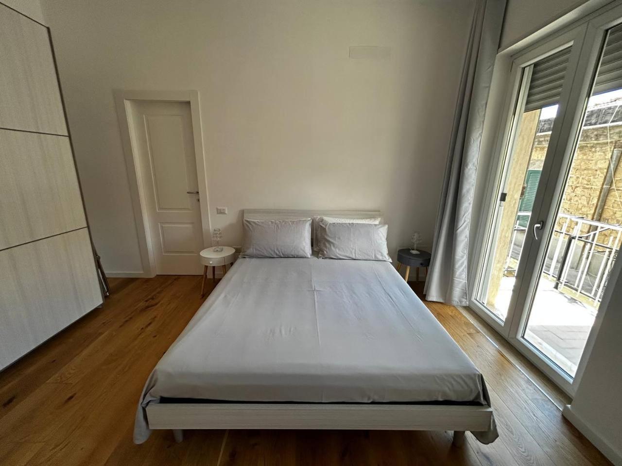 A Casa Di Roberta Apartment Salerno Exterior photo