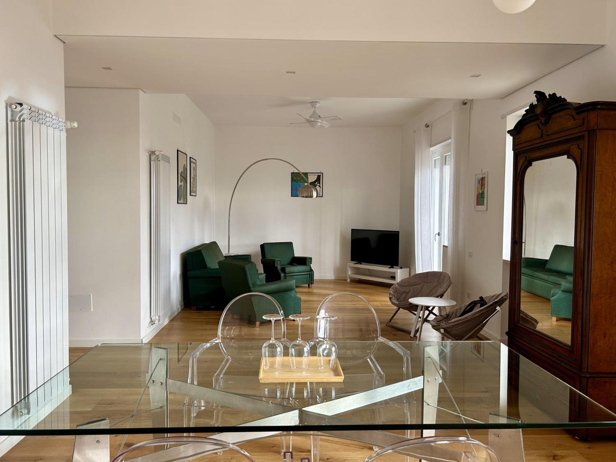 A Casa Di Roberta Apartment Salerno Exterior photo