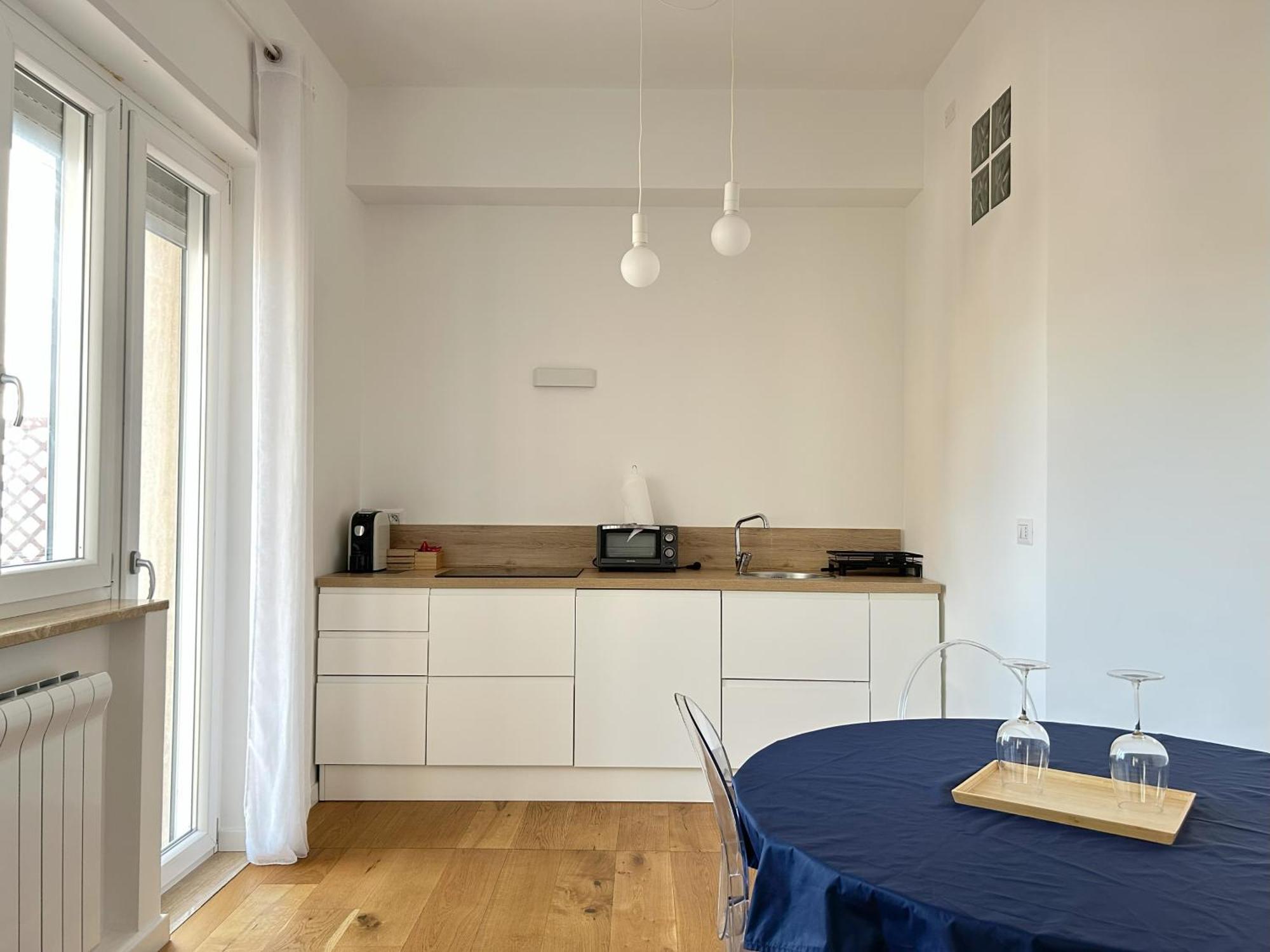 A Casa Di Roberta Apartment Salerno Exterior photo